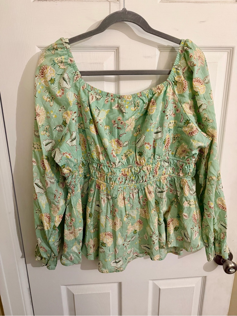 Torrid Mint Floral Peasant Blouse - Picture 2 of 4